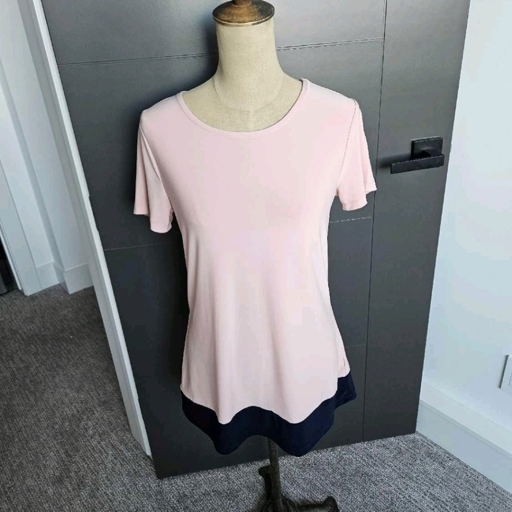 Nina Leonard Blush and Navy Short Sleeve Top